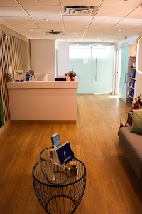 Broadway Anti-Aging Clinic place picture